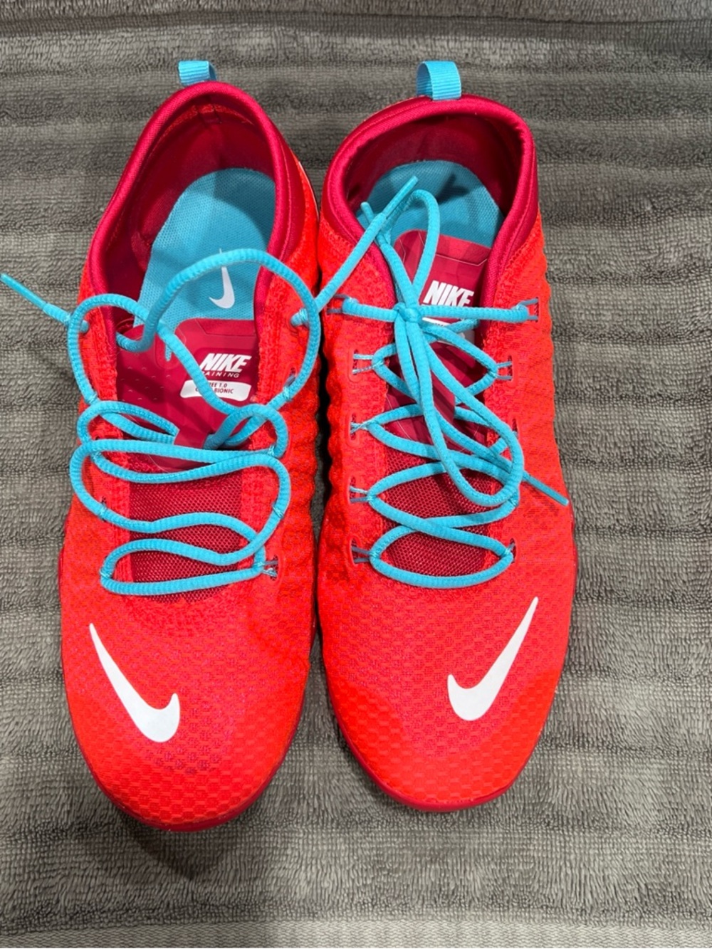 Nike Orange and White WMNS Free 1.0 Cross Bionic Box Label - Picture 2 of 7